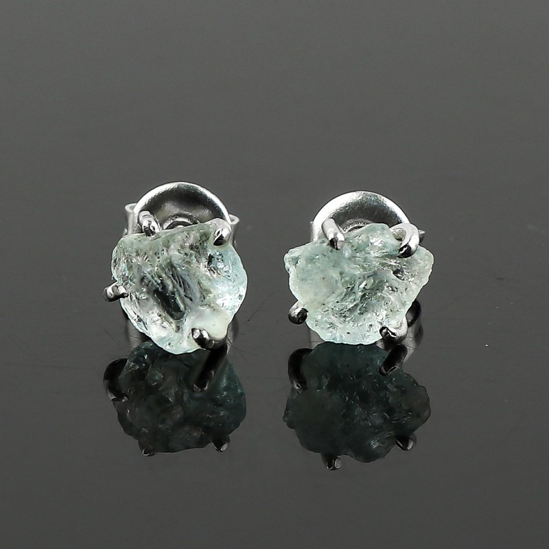 Natural Blue Aquamarine Studs Earring Pair for Women, Gemstone Crystal,