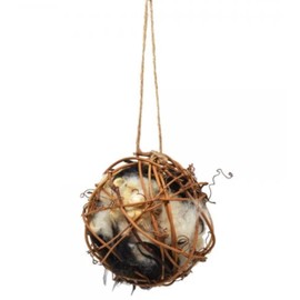 Backyard Essentials Round Vine Bird Nesting Material Ball with All Natural Alpaca Wool for Wild Bird Houses