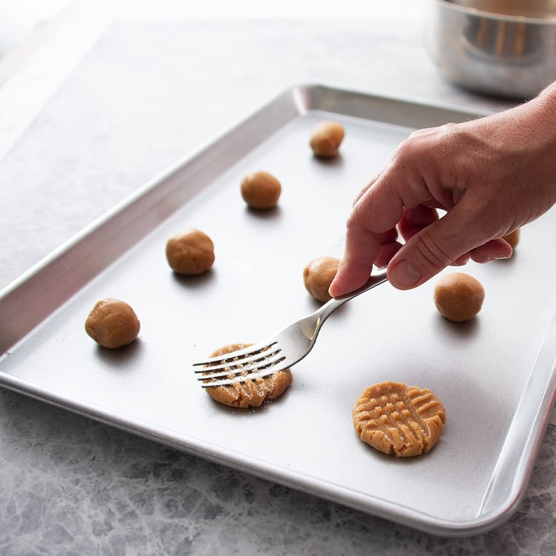 Rada Cutlery Half Sheet Pan 12.5 X 17"