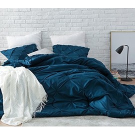 Byourbed BYB Nightfall Navy Pin Tuck Full Comforter