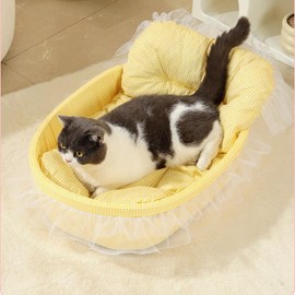 Plush Cat Bed for Indoor Lounging – Soft Oval Pet Sofa with Lace Trim and Removable Design for Cozy Everyday Rest