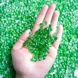 Keedolla 3 LB Green Sea Glass Aquarium Pebbles Polished Betta Fish Tank Gravel, Clear Fish Bowl Pebbles Colorful Glass Stones Rocks for Decoration Vases Aquarium Gravel Decor Art Craft