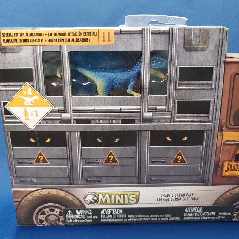 Mattel Jurassic World Lot Chaotic Cargo & Carnotaurus Clash Miniature