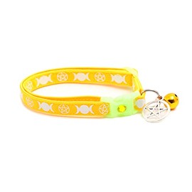 Wicca Cat Collar with Occult Charm & Bell | Witch’s Familiar Cat Collar | Witch Kitten Collar Charms | Glow in The Dark | Safety Breakaway Collar (Large(10lbs & Up), Yellow), 975gb