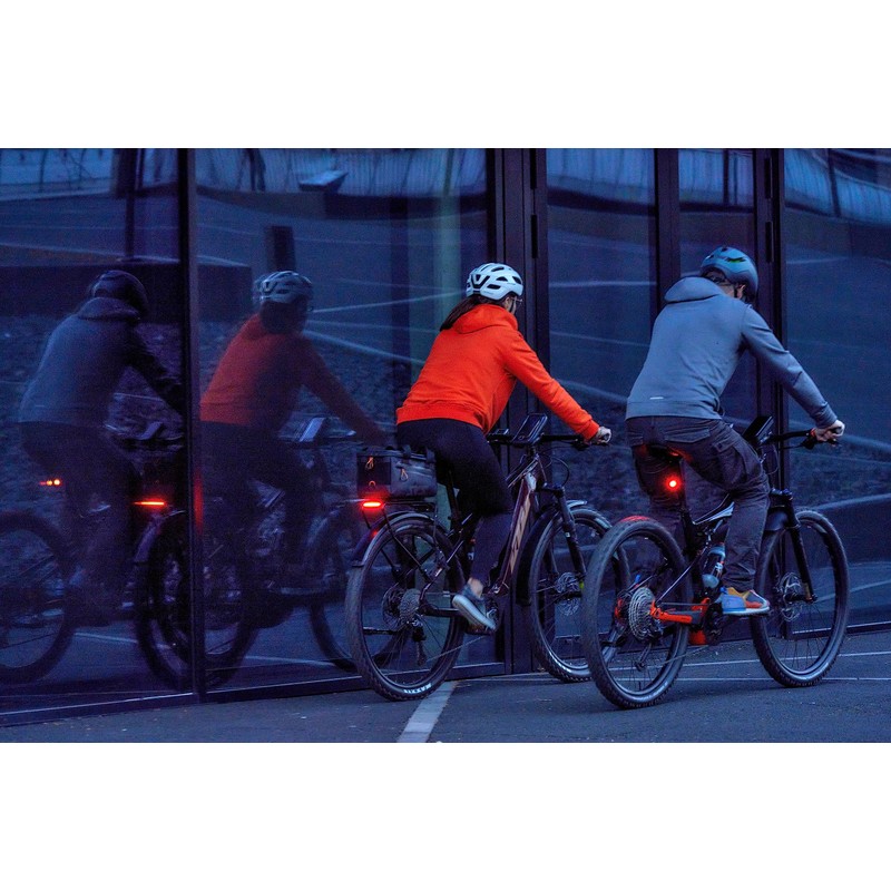 SKS GERMANY Infinity Universal Rear Light for the Pannier Rack