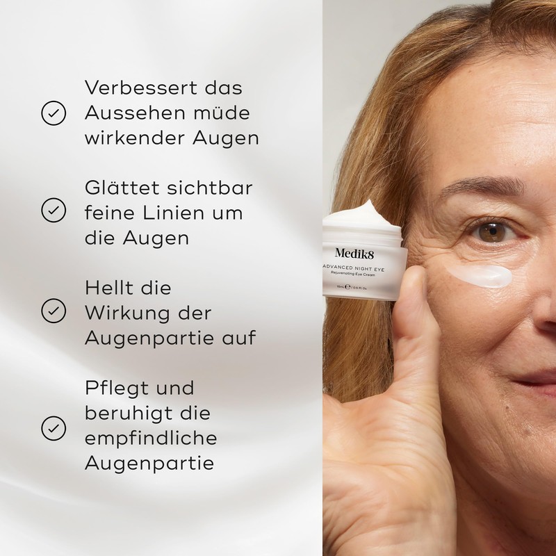 Medik8 Advanced Night Eye - Verjüngende Augencreme - Glättet feine