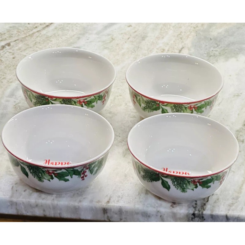 Royal Norfolk Set Of 4 ROYAL NORFOLK Christmas Holly Wreath