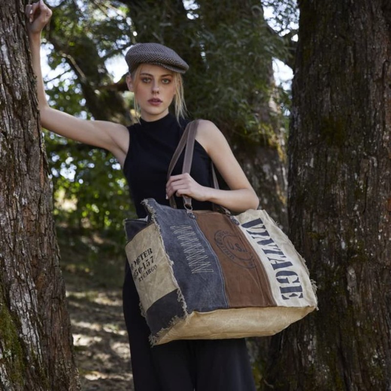 Myra Bag Chimera Weekender Bag S-5197, Multicoloured, Small