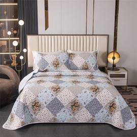 YASMENG 3 Pieces Floral Patchwork Queen Quilt Set Blue White Quilted Bedspread with Red Flower Pattern Floral Plaid Patchwork Lightweight Soft Coverlet Bedding Set for All Season (1 Quilt + 2 Shams)