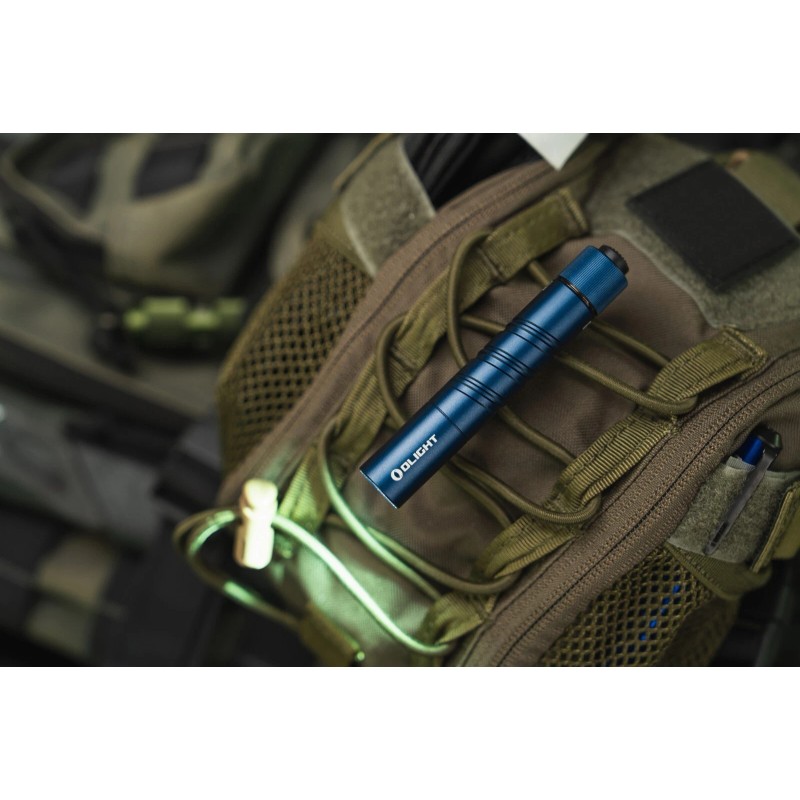 Olight I3T 2 EOS Midnight Blue Dual-Output EDC Flashlight, 200/300