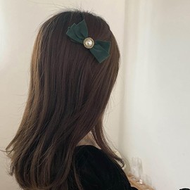 Andelaisi Vintage Satin Bow Hair Barrettes Green Velvet Satin Bow Hair Clips Winter Ribbon Bow Headclip Barrette French Pearl Bowknot Hairclip Decorative Hair Accessories for Women and Girls Headdress