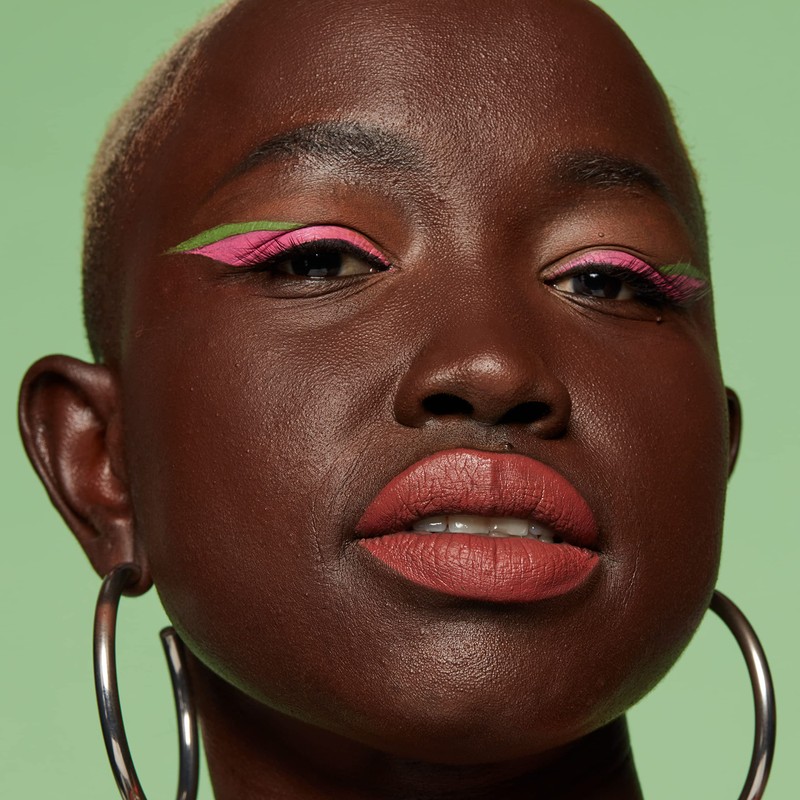 Vivid Bright Liquid Liner #07 Sneaky Pink 2 ml