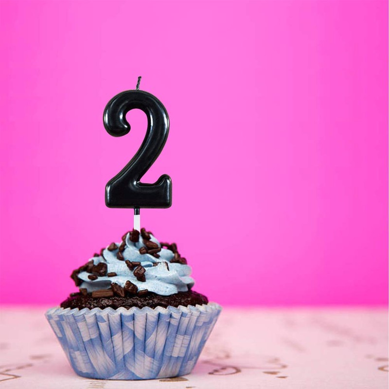 Black Number Birthday Candles (Number 8)