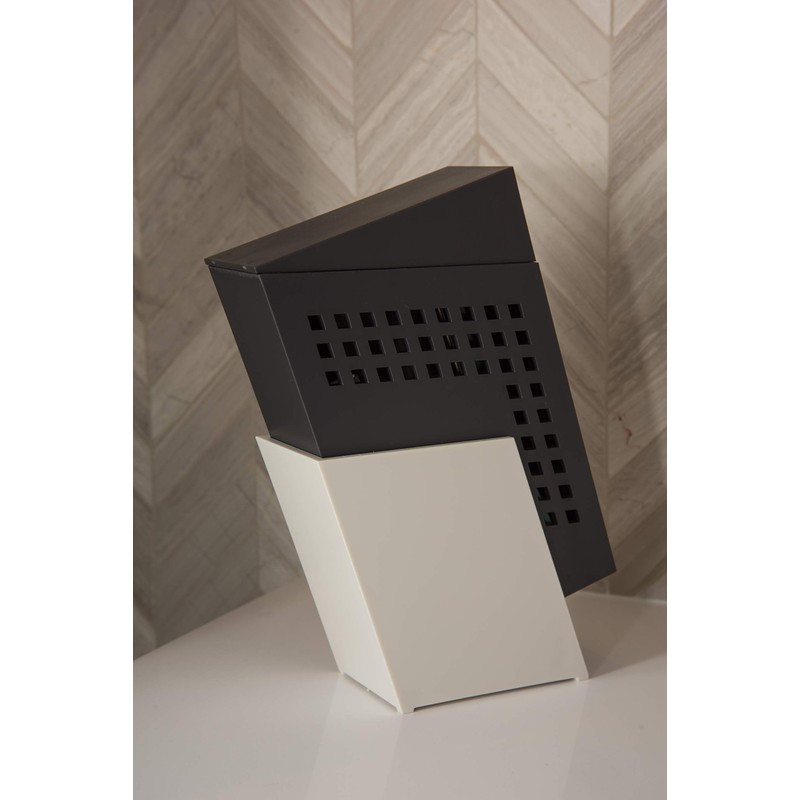 ZOJILA Icaria Toothbrush Holder (Black)