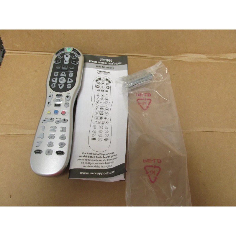 UNIVERSAL ELECTRONICS REMOTE MODEL URC1090 (NEW)