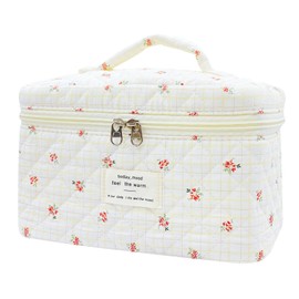 Large Travel Quilted Makeup Bag for Women,Big Floral Cotton Cosmetic Bag, Cute Coquette Aesthetic Floral Toiletry Organizer Bag (Plaid-Flower)