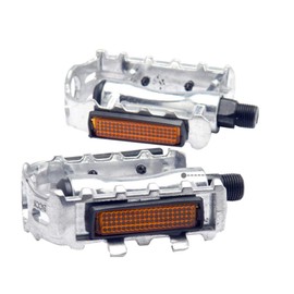1 Pair Mountain Bike Pedal Metal Platform Flat Pedals for MTB Road Mountain Cycling Road (Silver)