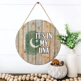 It's in My DNA Pakistan Flag Fingerprint Wood Door Sign Pakistan Wood Hanger Plaques, Patriotic Country Flag Wooden Sign for Front Porch Housewarming Gifts 8 Inch