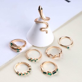 Inateannal Boho Emerald Snake Ring Knuckle Rings Sets Crystal Snake Finger Rings Gold Serpent Stackable Joint Rings Vintage Midi Rings Jewelry for Women and Girls Gifts