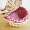 Country Style Wicker Picnic Basket Camping Basket with Lid Handle
