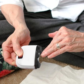 Electric Nail Trimmer For Adults, Three-Speed Adjustable Electric Nail Cutter, Toenail Clippers, LED Low Noise Nail Trimmer For Seniors, Family-Friendly, Kids, Adults, Relatives