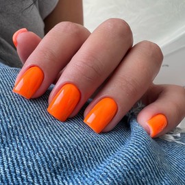 KQueenest Orange Press on Nails Short Medium Square Glue on Nails Set,Solid Color Fake Nails Short Coffin Acrylic Nails Press on Gel Nails for Women Reusable False Nails in 24 Pcs