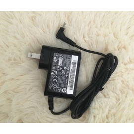 Acer Original Charger Acer Aspire Switch 10 SW5-015 ADP-18TB C 12V 1.5A  3.0*1.0mm