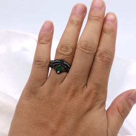 Bridal Sets Black Gold Plated Heart Green Cz 2pcs Womens Wedding Ring Sets Engagement Ring Claddagh Ring