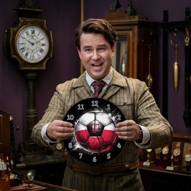 speecheese Football Poland Flag Wall Clock Made of Aluminium Perfect Decoration for Euro 2024 Ball and Country Colours in Red/White