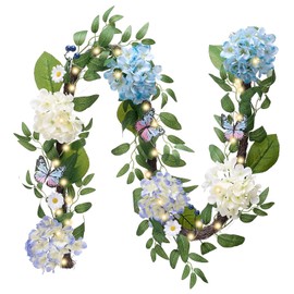 Valery Madelyn Guirnalda de flores de primavera y verano de 6 pies con luces para manto, guirnalda floral de hortensias azules y blancas con hojas de eucalipto mariposa para el hogar, mesa, centro de