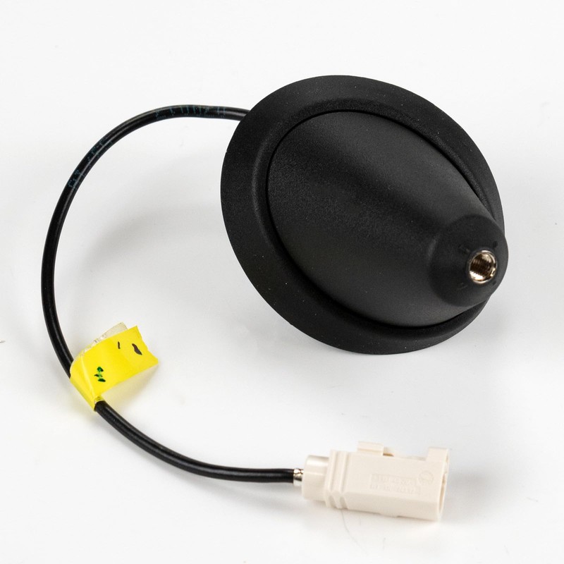 51943915 Antenna Base 500L from Year of Manufacture 2012 Panda