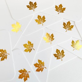 ASYEHJNR 100 Pcs Blank Gift Tags with String Gold Foil Maple Leaf Fall Large Gift Tags with 65 Ft Jute Twine White Paper Cute Tags for Fall Autumn Thanksgiving Harvest Party Gift Wrap Tags