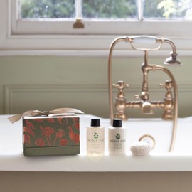 Noble Isle Gift Set | Scots Pine Luxury Gift Set for Women & Men | Natural Shampoo, Conditioner & Hard Soap | Enriched with Scots Pine & Heather | Vegan & Cruelty Free | Made in the UK - Pack of 2