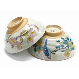 Kutani Ware [Pair of Rice Bowls] Someiyoshino & Golden Plum Plum and Bird, Pink, Yellow, Blue, Blue, Green, Brown, 4.7 x 2.1 inches (12 x 5.3 cm) (Large)