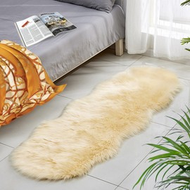 twirush Fluffy Faux Sheepskin Rug, Shaggy Rugs, Beige Fluffy Rug Washable Faux Fur Rugs Non Slip Mats for Bedrooms Living Room(Beige, 60 X 180 CM)