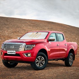 Windshield Sun Shade Car Sunshade for 2022 2023 2024 2025 Nissan Frontier 2Dr 4Dr KingCab CrewCab Pickup Accessorie Windshield Sun Visor Cover for Frontier Front Window Shield Protect Car from Sun Ray