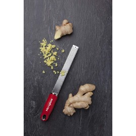 Microplane Microplane Classic Red Zester Grater, Stainless Steel - Citrus Zesting & Cheese Grating, Dishwasher Safe, Made in USA, Model Name: Microplane
