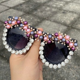 Oversized Vintage Pearl Cat Eye Sunglasses for Women Bling Crystal Rhinestone Sunglasses Cute Ladies Party Glasses (black)
