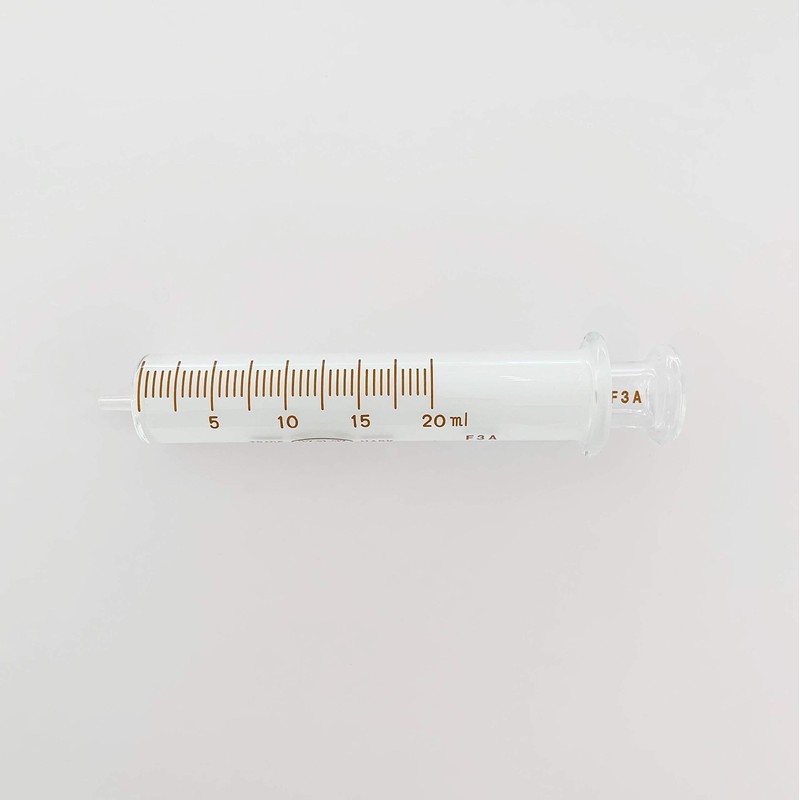 Wing Industry White Hard Injection Tube, 0.7 fl oz (20
