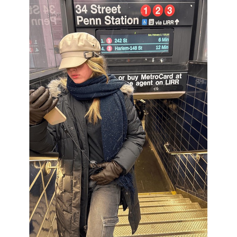 ClutchLoop Anti-Theft Phone Tether. Retractable steel line, Universal anchor &