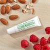 Bálsamo labial Mario Badescu con coco – 0.35 oz, hidratación