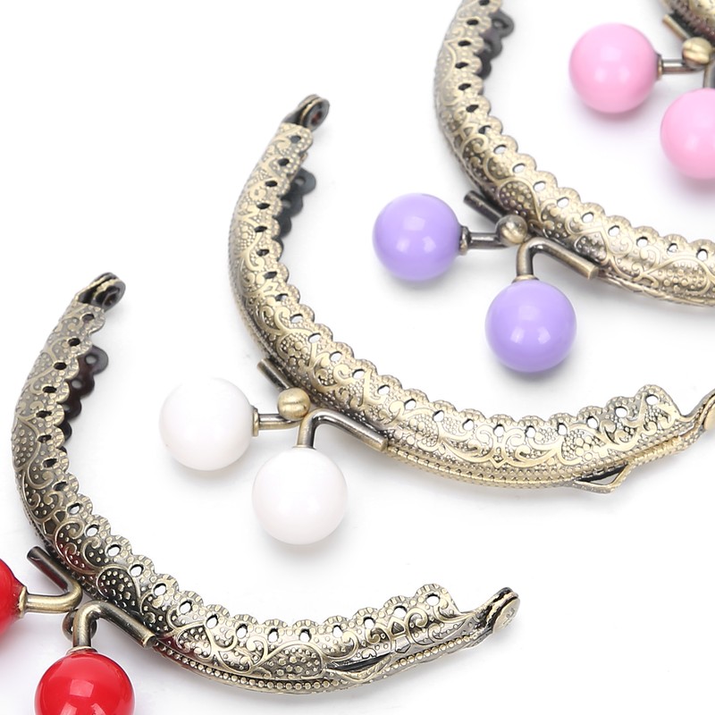8.5cm Semicircle Embossing Kiss Lock Frame Lock Clip for Purse