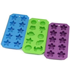Chef Craft Select Shapes Ice Cube Tray, 8.75 inch, Color/Shapes May Vary