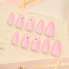 ANDGING Winter White Ombre Press on Nails Short Medium Almond Fake Nails with Snowflake Designs Full Cover Glue on Nails for Women Gel Classy Stick on Nails for Wedding Manicure False Nails 24 Pcs