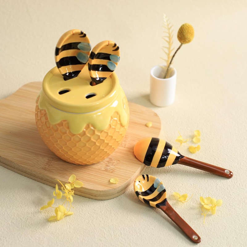 Sizikato 4pcs Porcelain Measuring Spoons with Base, Cute Ceramic Bee