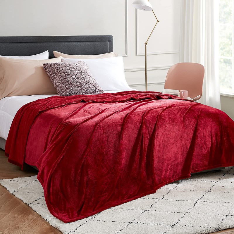 EHEYCIGA Fleece Blanket Red Throws for Sofas Fluffy Warm Soft
