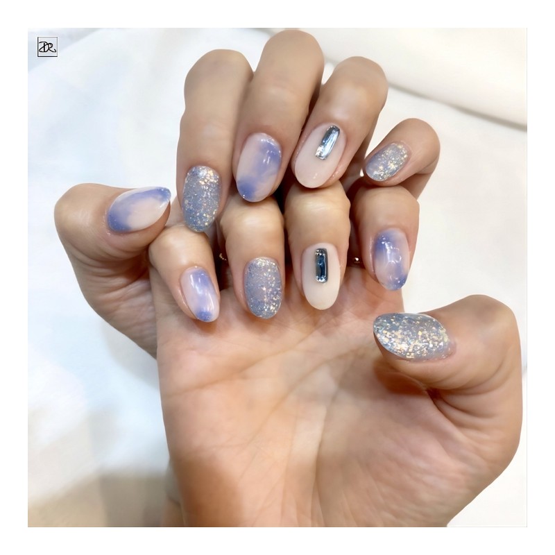 Dara Beauty May Art of the MonthBlue Marble Nails❣ -