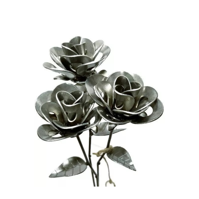 Metal Relic 3 Forever Roses, Three Welded Roses, Metal Roses,