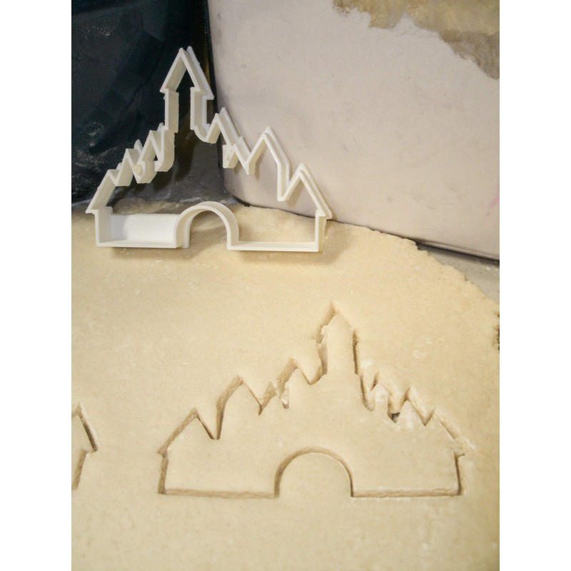 CINDERELLA CASTLE PRINCESS COOKIE CUTTER MADE IN USA PR513