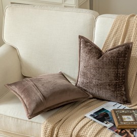 Yaertun Set of 2 Cushion Covers, Brown, 40 x 40 cm, Chenille Cushion Covers, Decorative Cushion Cover, Sofa Cushion, Decorative Cushion, Velvet Back, for Sofa, Bedroom, Living Room, Soft, Cosy